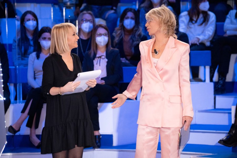 “C’è Posta per Te”: a chi manderà l’invito Luciana Littizzetto?